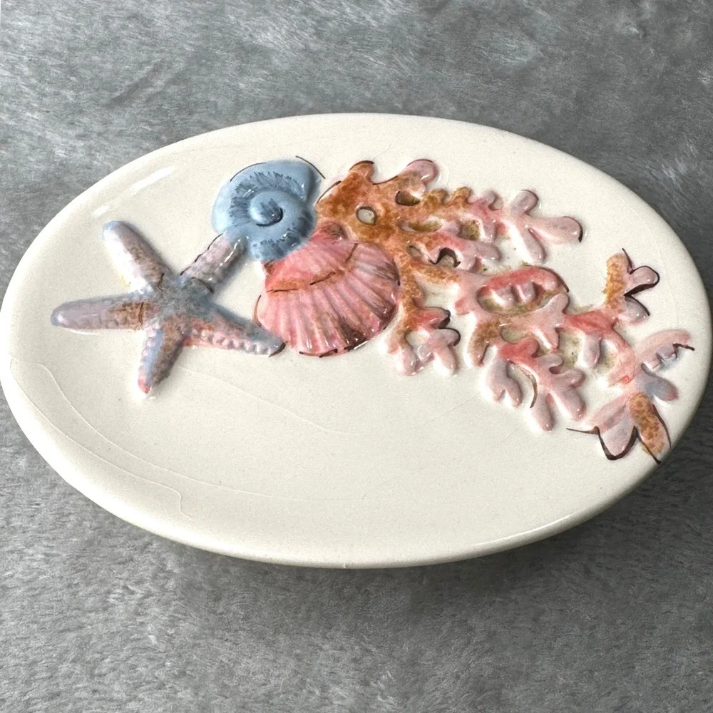 Coastal Seashell Coral Soap Dish Vtg. Bathroom Trinket Dish Beach Decor Starfish